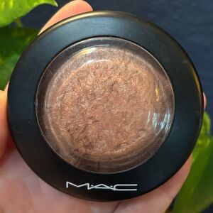 MAC “Cheeky Bronze” Mineralize Skinfinish